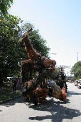 v2006_ArtCar_3_Parade 447 